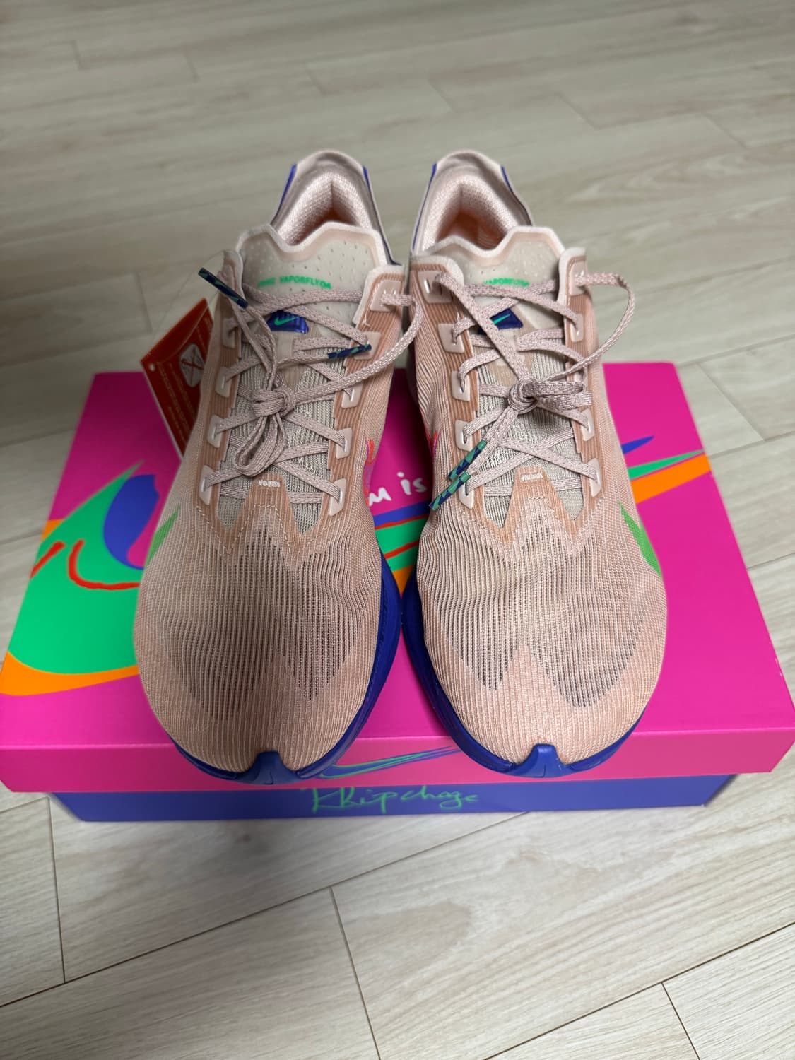 나이키 베이퍼플라이4 엘리우드 킵초게 285mm (새싱품) 상품이미지4