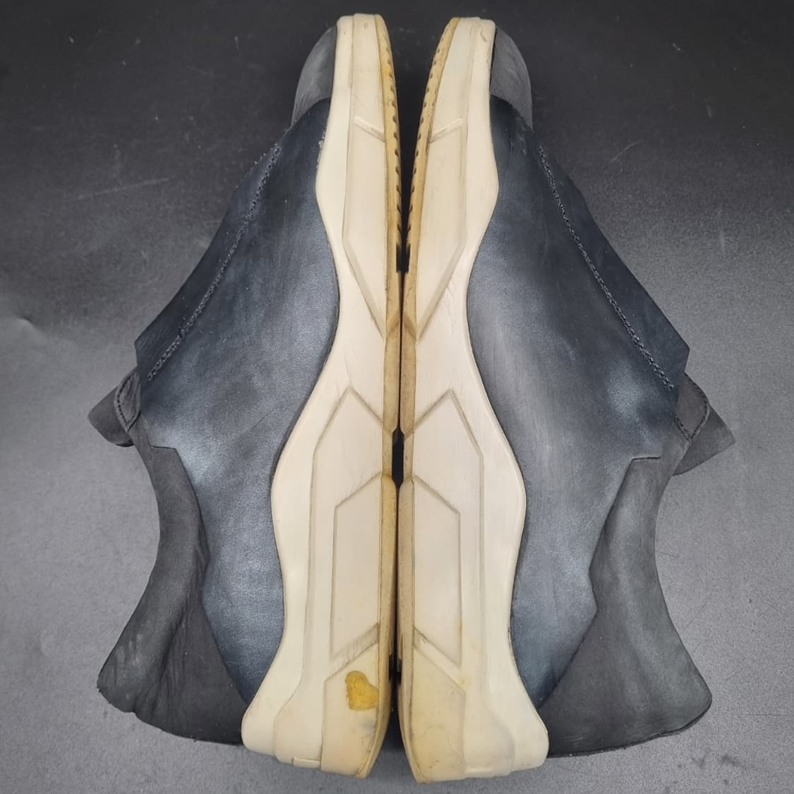 솔리드옴므 남성스니커즈42 270 상품이미지5