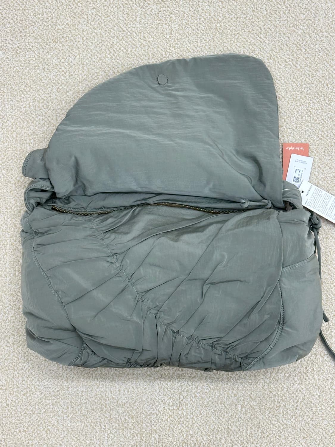 새상품/ 아카이브앱크 타이 보우 백 / 구름백 / 패딩백 상품이미지7