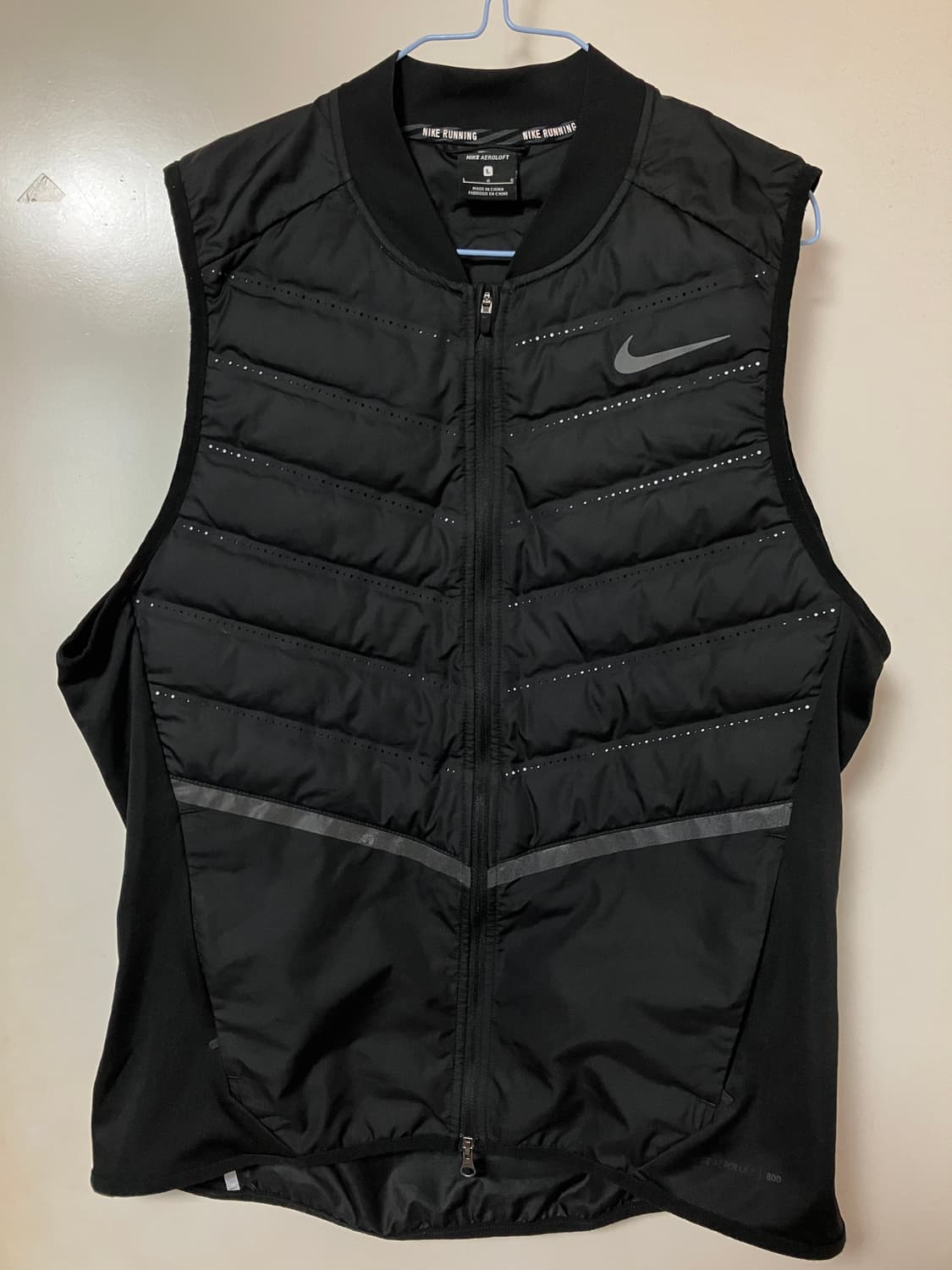 나이키 에어로로프트 베스트 L 상품이미지1