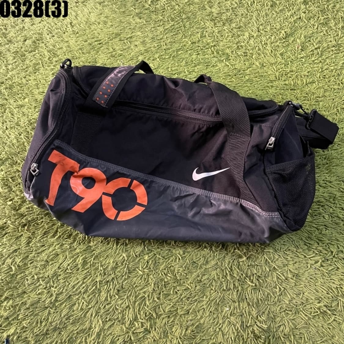 나이키 T90 더플백 상품이미지1