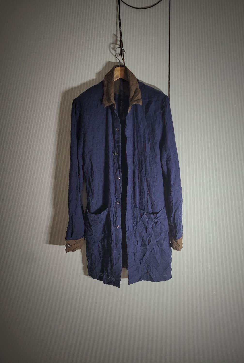 카즈유키 쿠마가이 주름가공 도킹 셔츠 자켓 상품이미지1