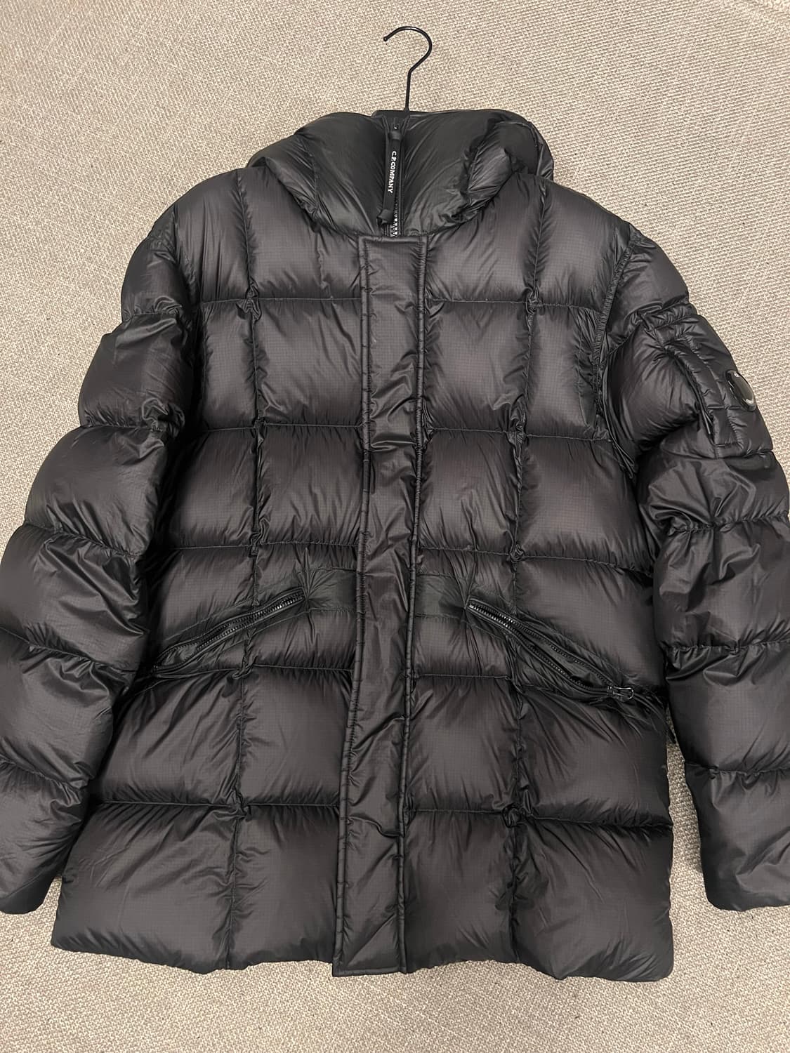 CP company DD쉘 롱 후드 패딩 25FW (M 사이즈) 상품이미지2