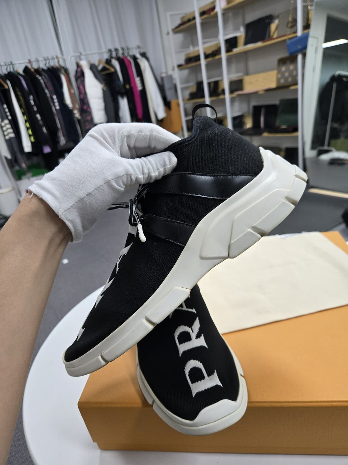 [A급컨디션]프라다 니트 스니커즈 상품이미지4