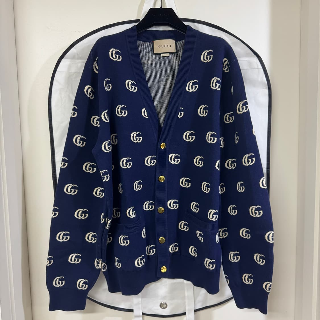 구찌 자카드 GG로고 가디건 XL사이즈 전재준 가디건 상품이미지2