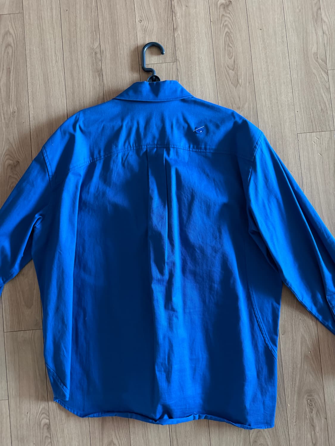 아더에러 스페릭 로고 셔츠 a2 상품이미지3