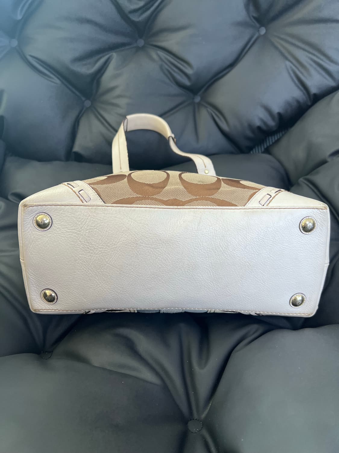 코치 햄튼 시그니처 토트백 상품이미지9