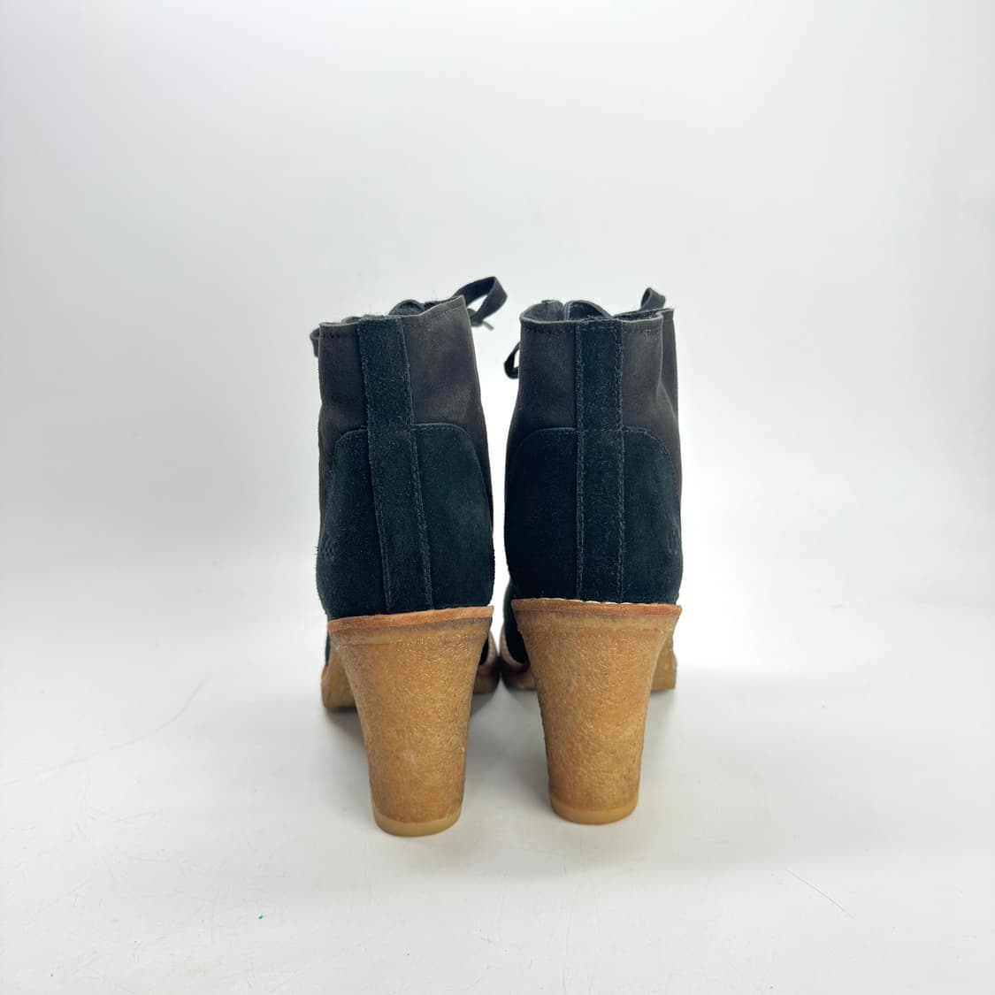 [220] UGG 어그 소피아 스웨이드 앵클 부츠 상품이미지4