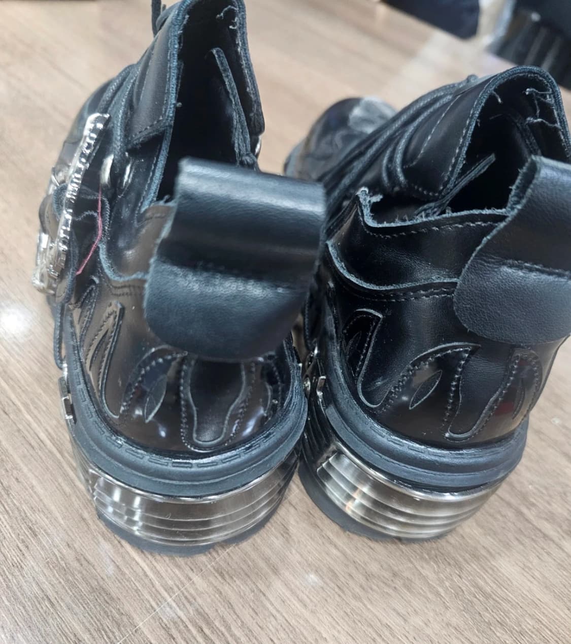 뉴락 블랙 부츠 235mm 상품이미지4