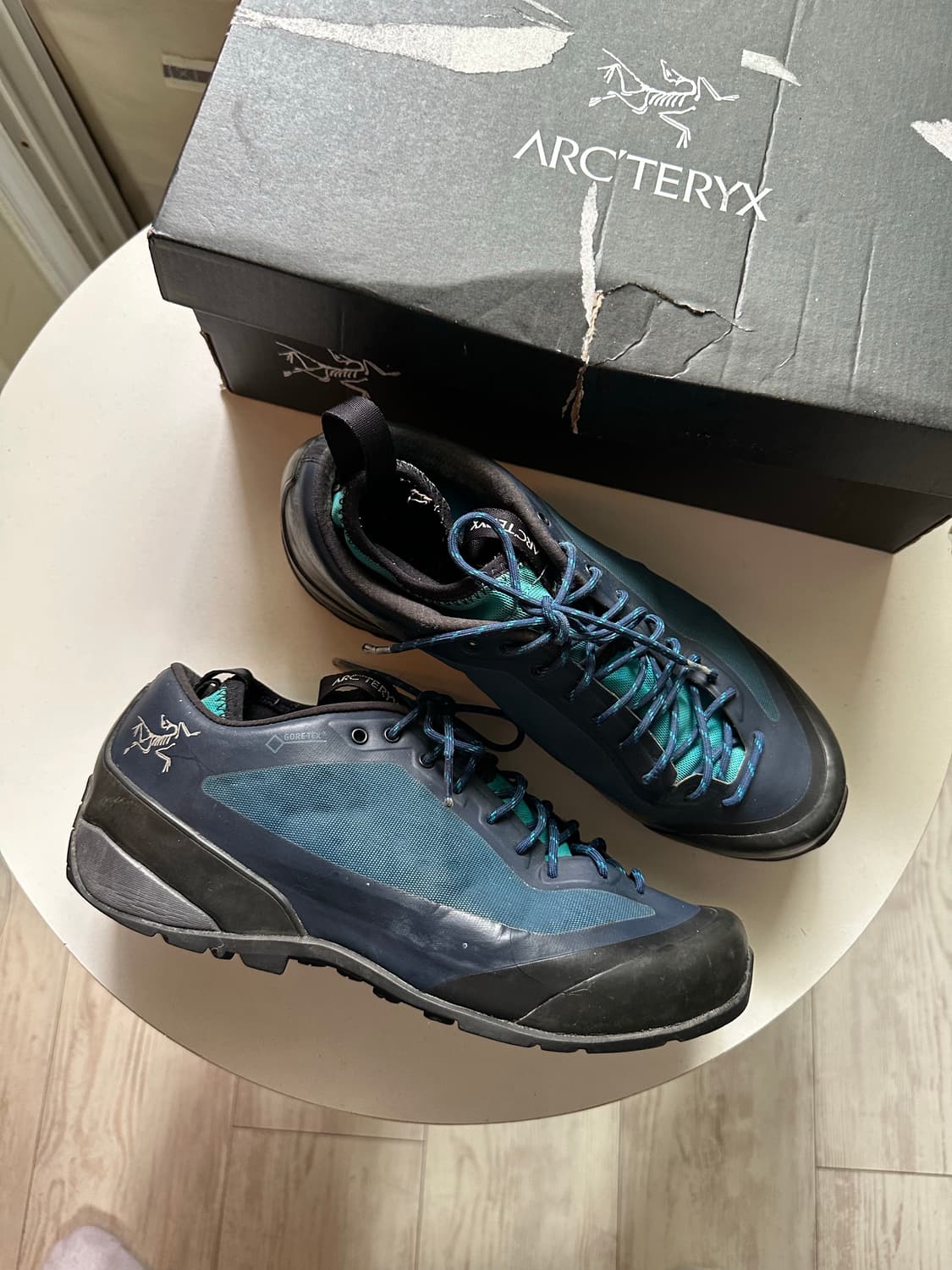아크테릭스 고어텍스 컨실LT 등산화 250mm 상품이미지1