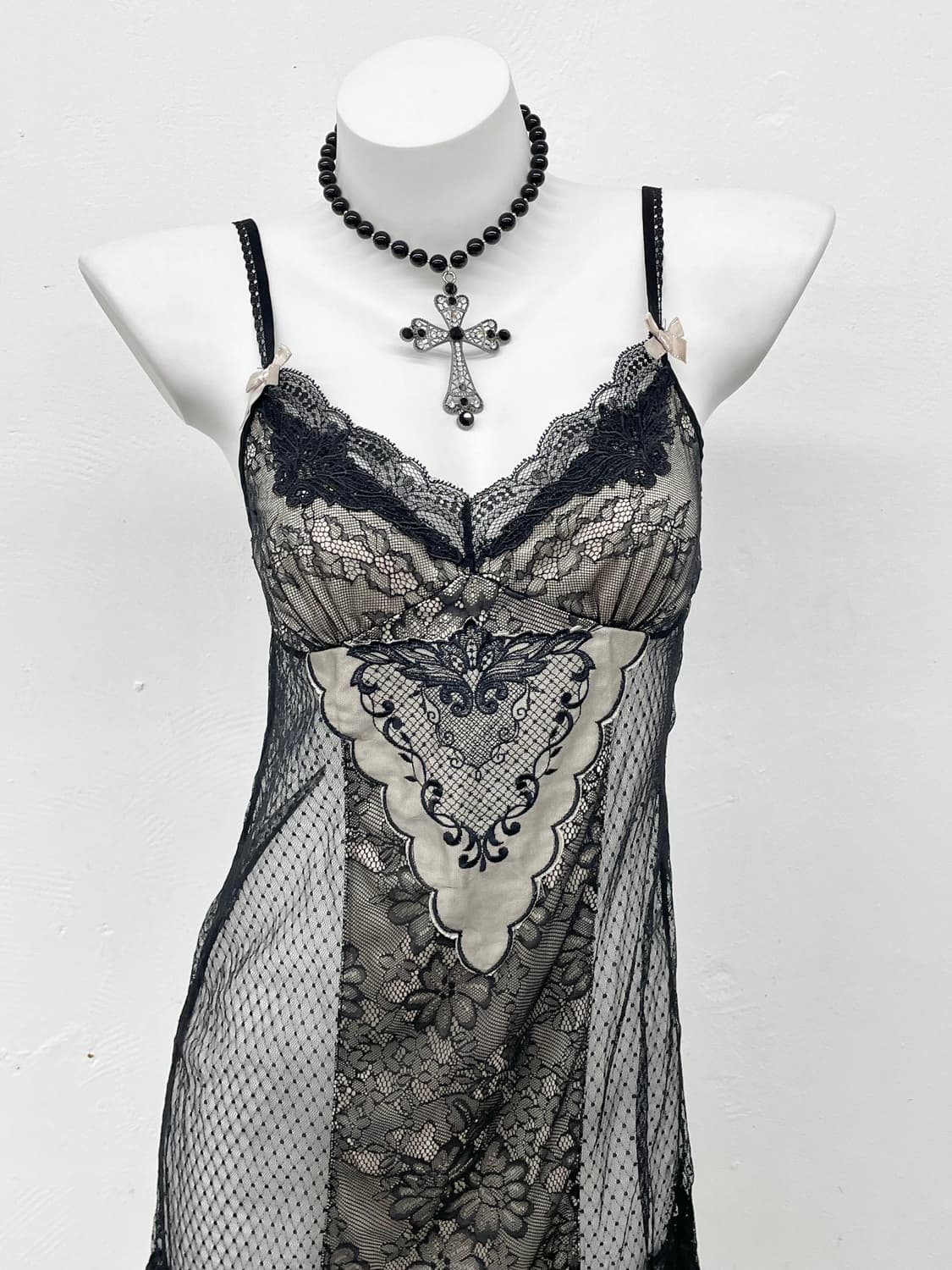 에블린 고딕 레이스 슬립 상품이미지2