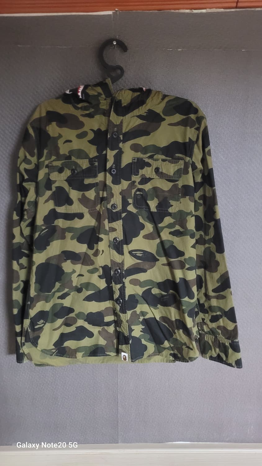 베이프 카모 후드 셔츠 상품이미지1