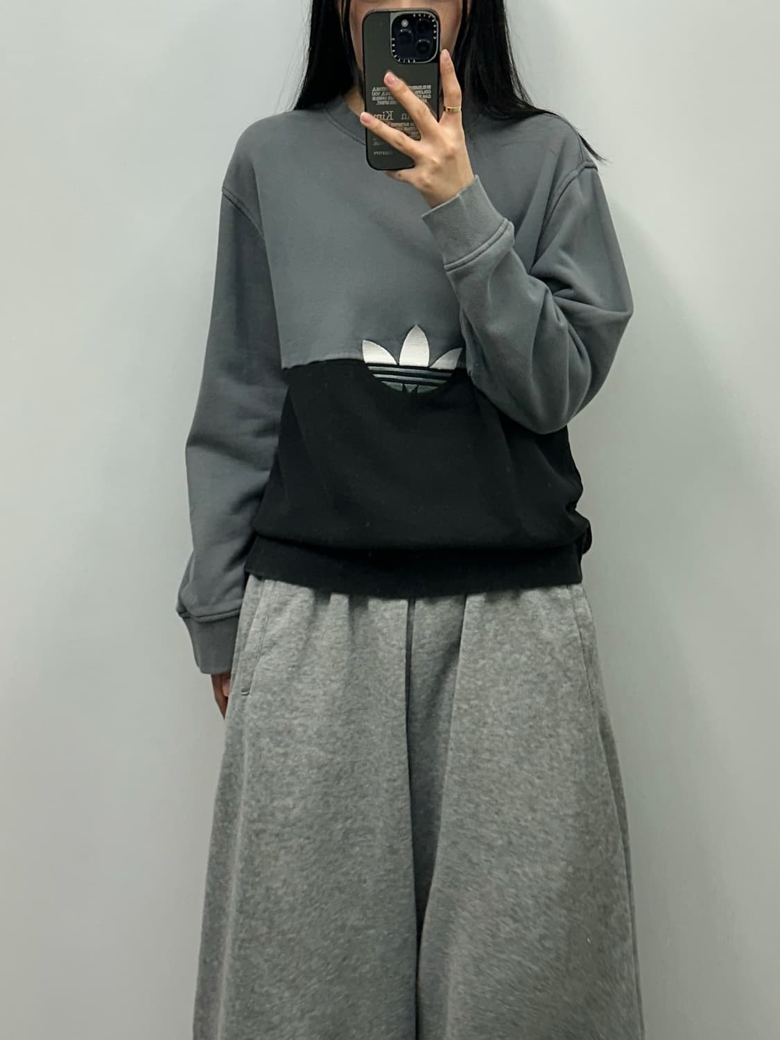 아디다스 트레포일 배색 맨투맨 상품이미지1