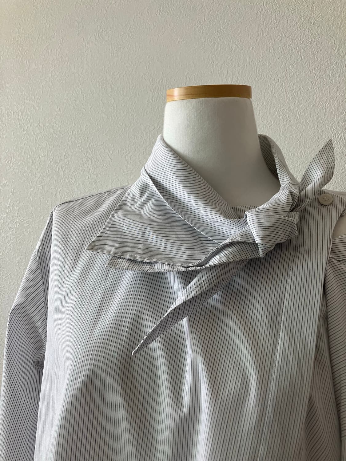 (새상품)H&M TOGA ARCHIVES 리본 블라우스 S 상품이미지4