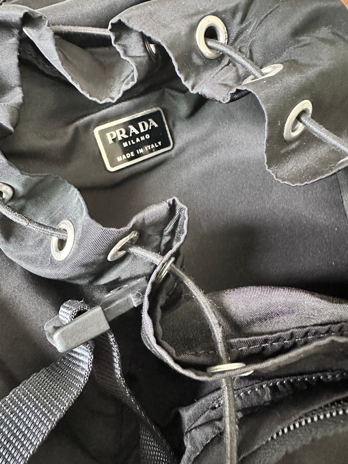 프라다 테수토 백팩 상품이미지9