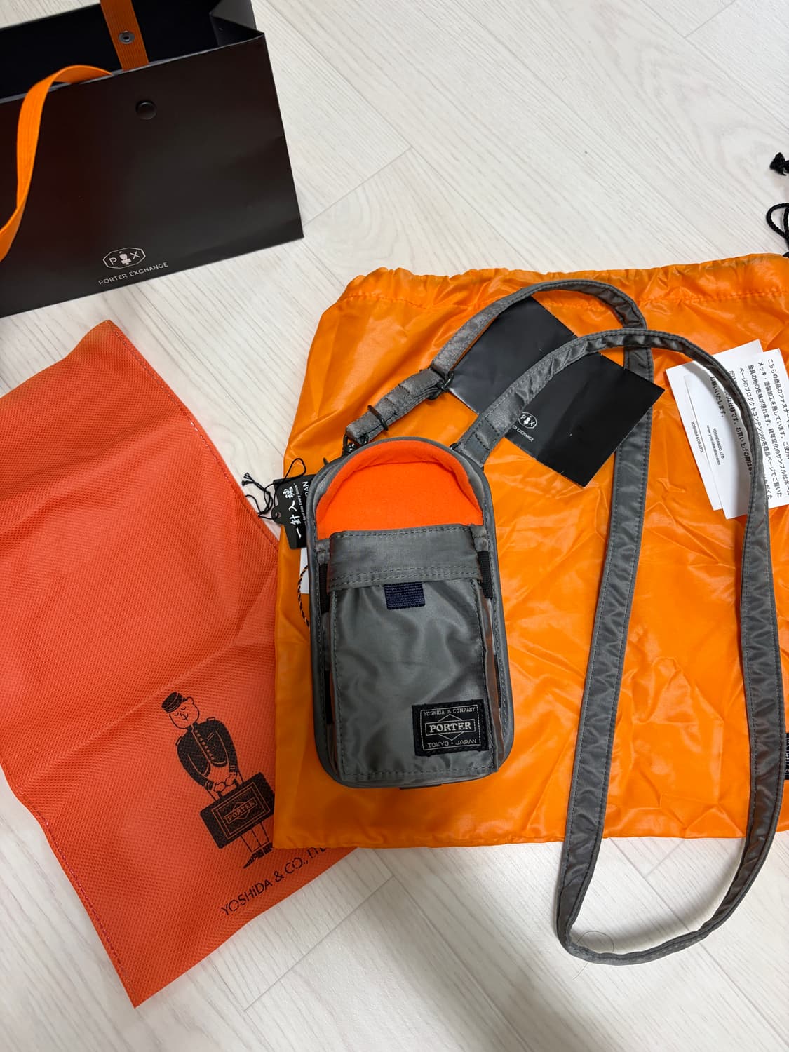 요시다포터 PX 탱커 GPS 홀더 실버 그레이 상품이미지1