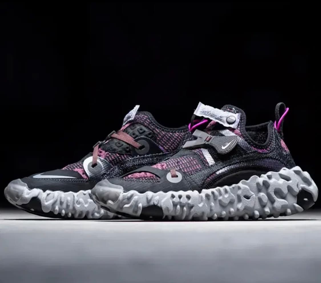 나이키 오버리액트 플라이니트 ISPA 상품이미지1