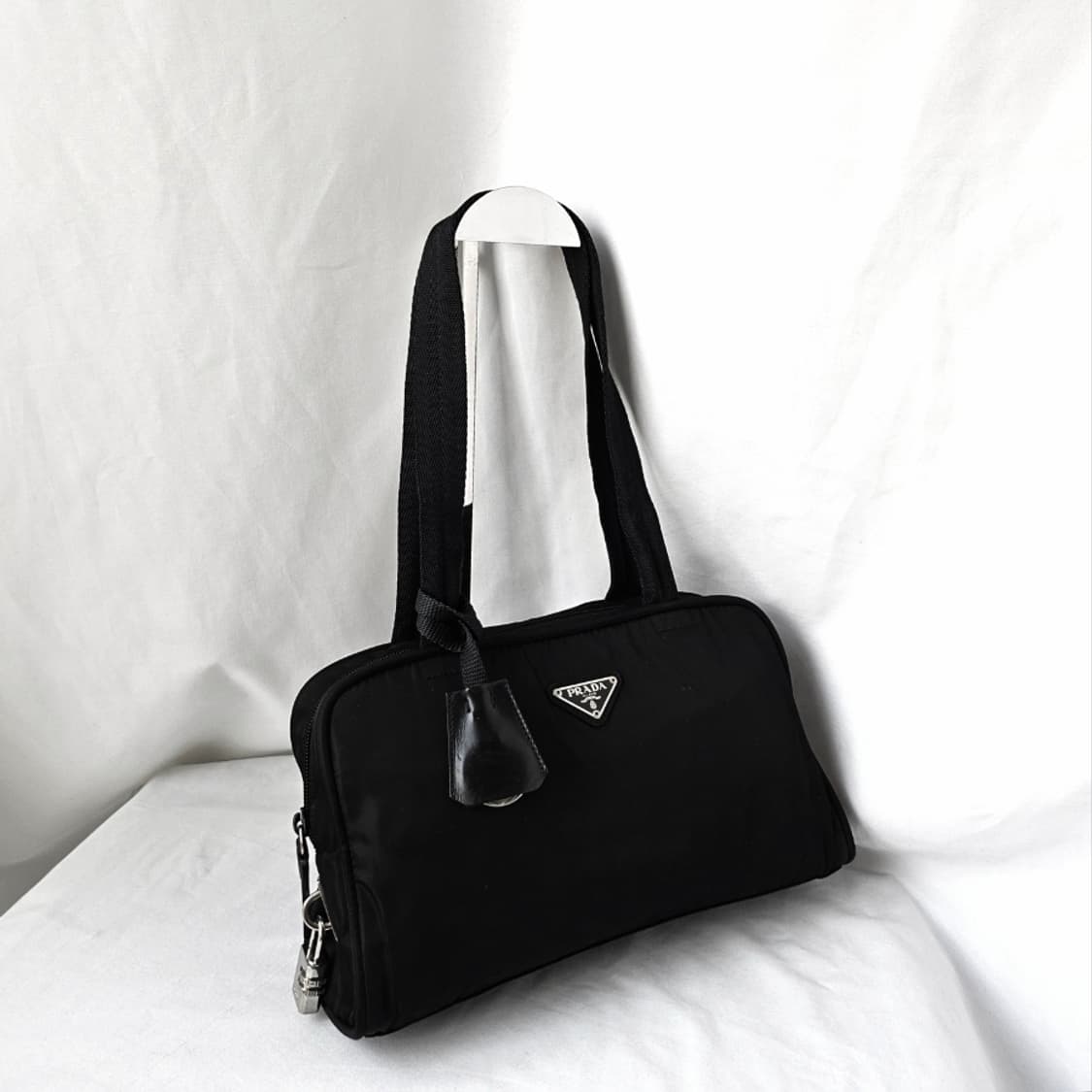 [정품 PRADA] 프라다 포코노 나일론 바게트백 숄더백 상품이미지8