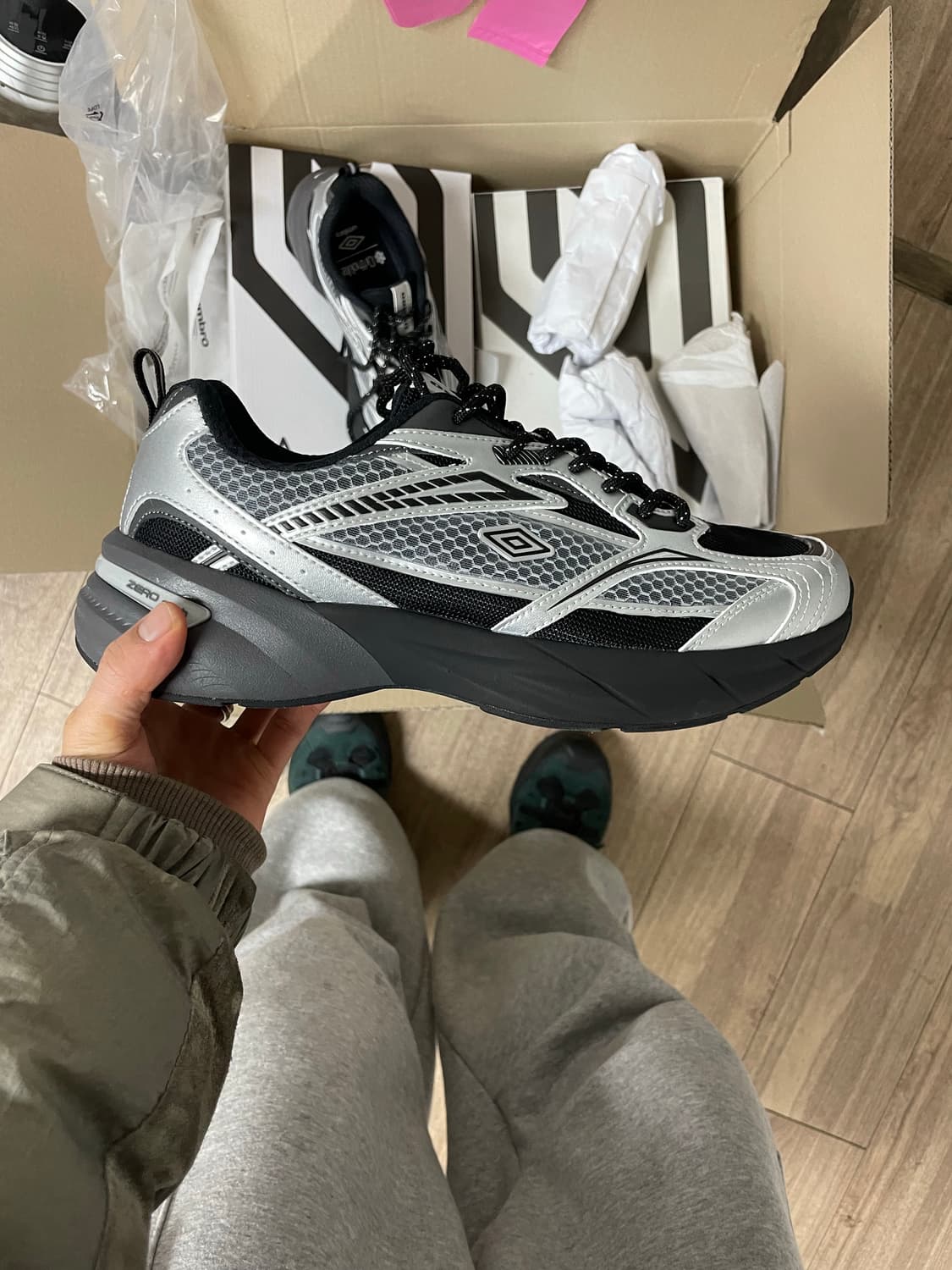 엄브로 리젠트 270 상품이미지1