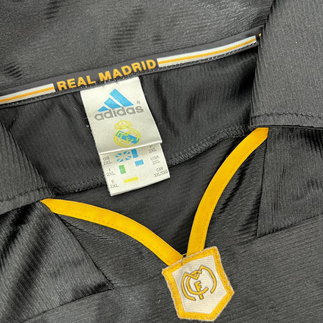 아디다스 레알마드리드 99-01 레트로 어웨이 반팔 유니폼 져지 상품이미지4