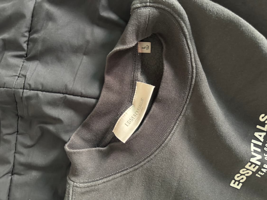 피어오브갓 에센셜 릴렉스드 크루넥 스웻셔츠 Iron 상품이미지2