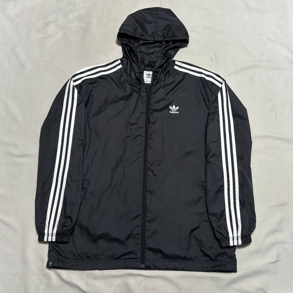 2XL 아디다스 유로파 블랙 후드 바람막이 상품이미지3