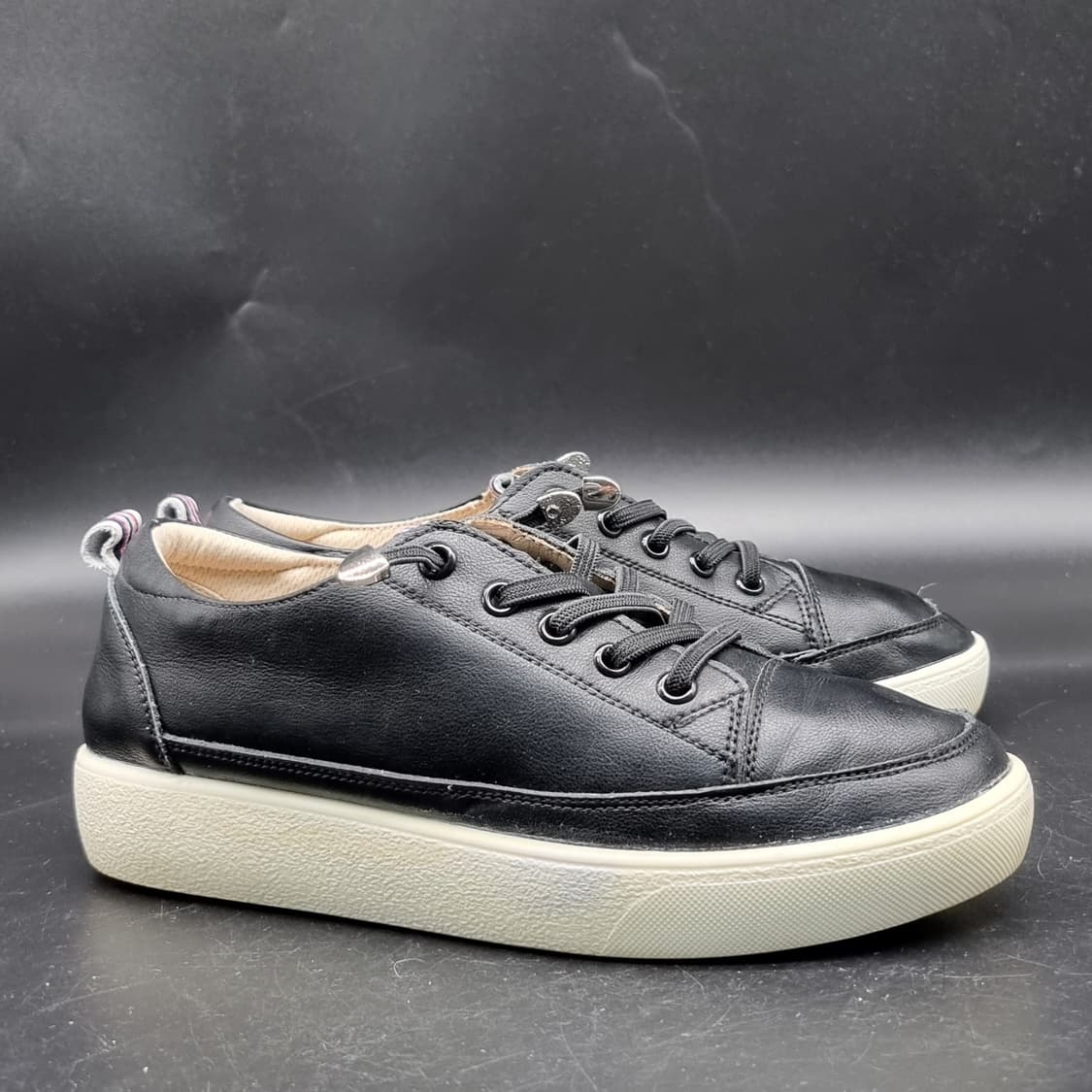 허쉬파피 가죽 여성스니커즈235  상품이미지1