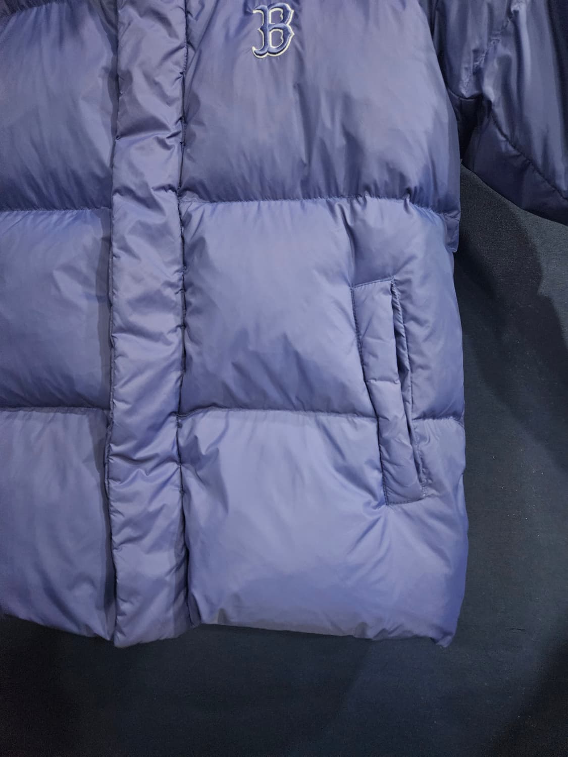 MLB 보스턴 라이트퍼플 남성 세미오버핏 90~95 구스다운 패딩  상품이미지6