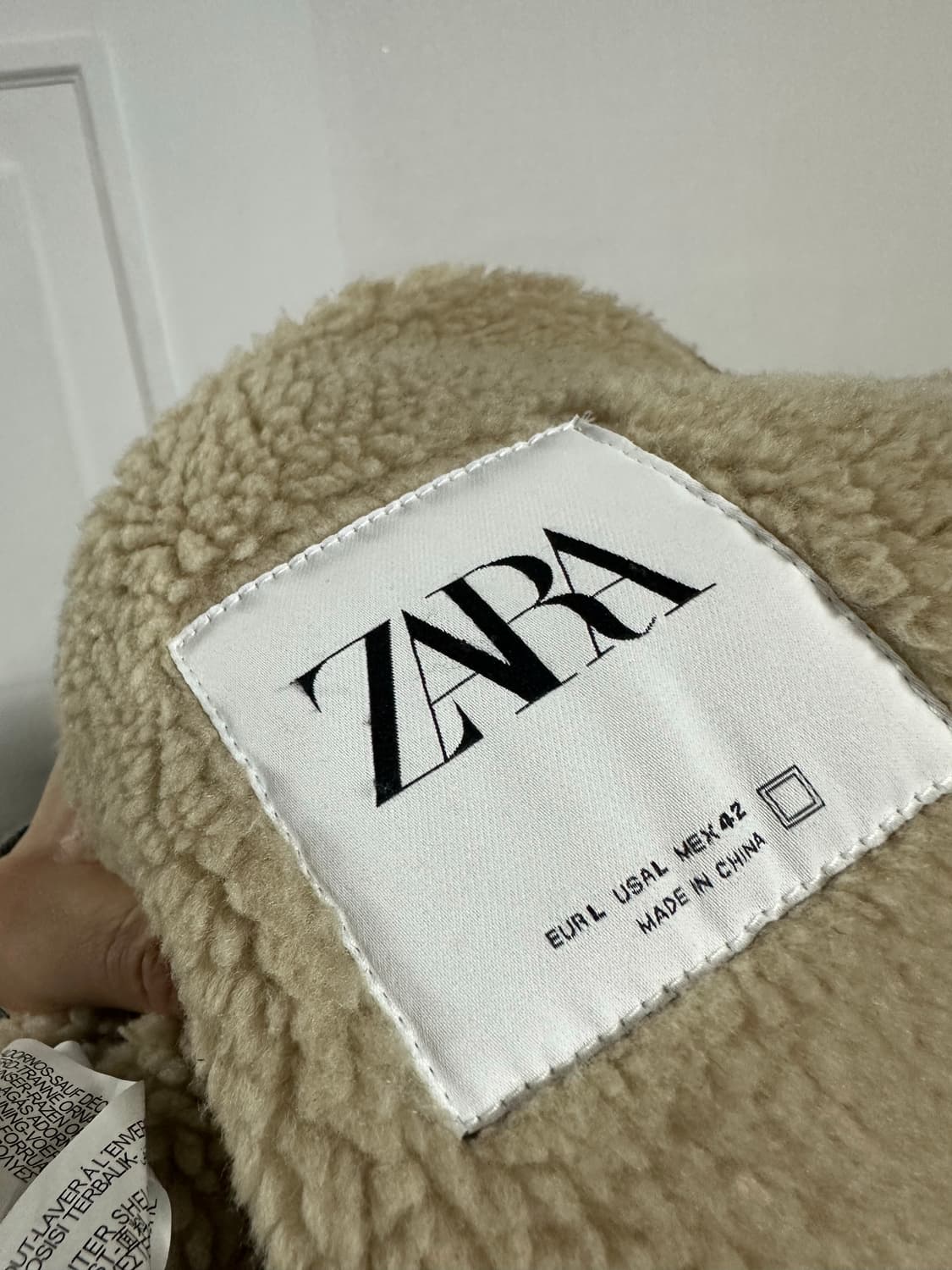 자라 무스탕 상품이미지3