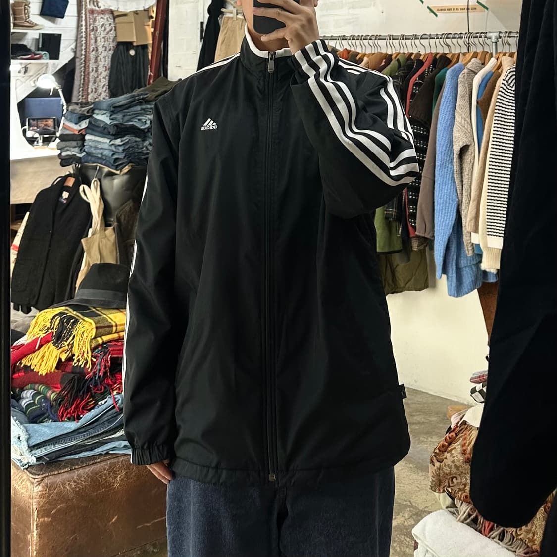 (착용컷) 아디다스 올드스쿨 트랙 자켓 (남성용 105) 상품이미지3