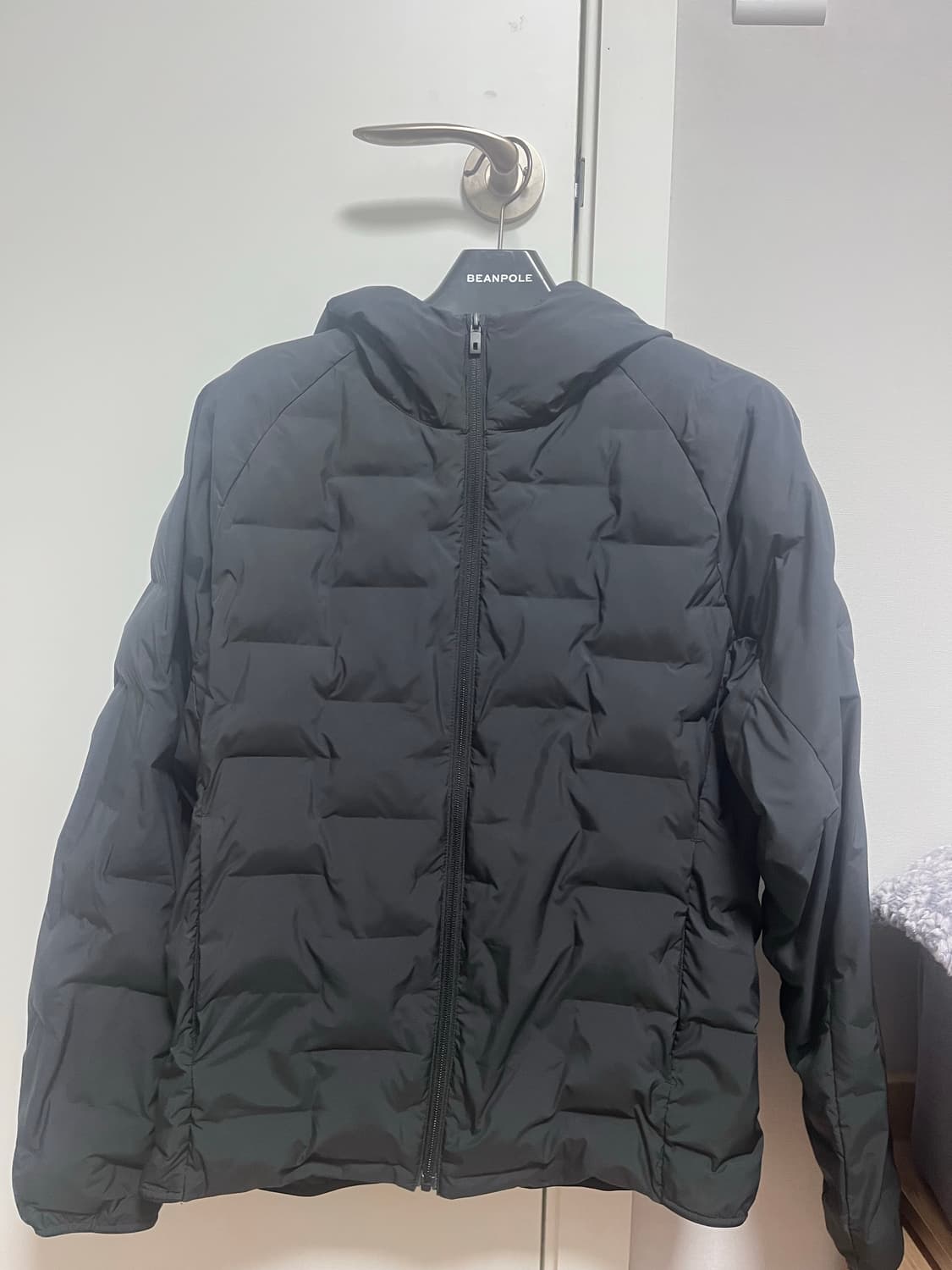 유니클로 경량패딩 상품이미지1