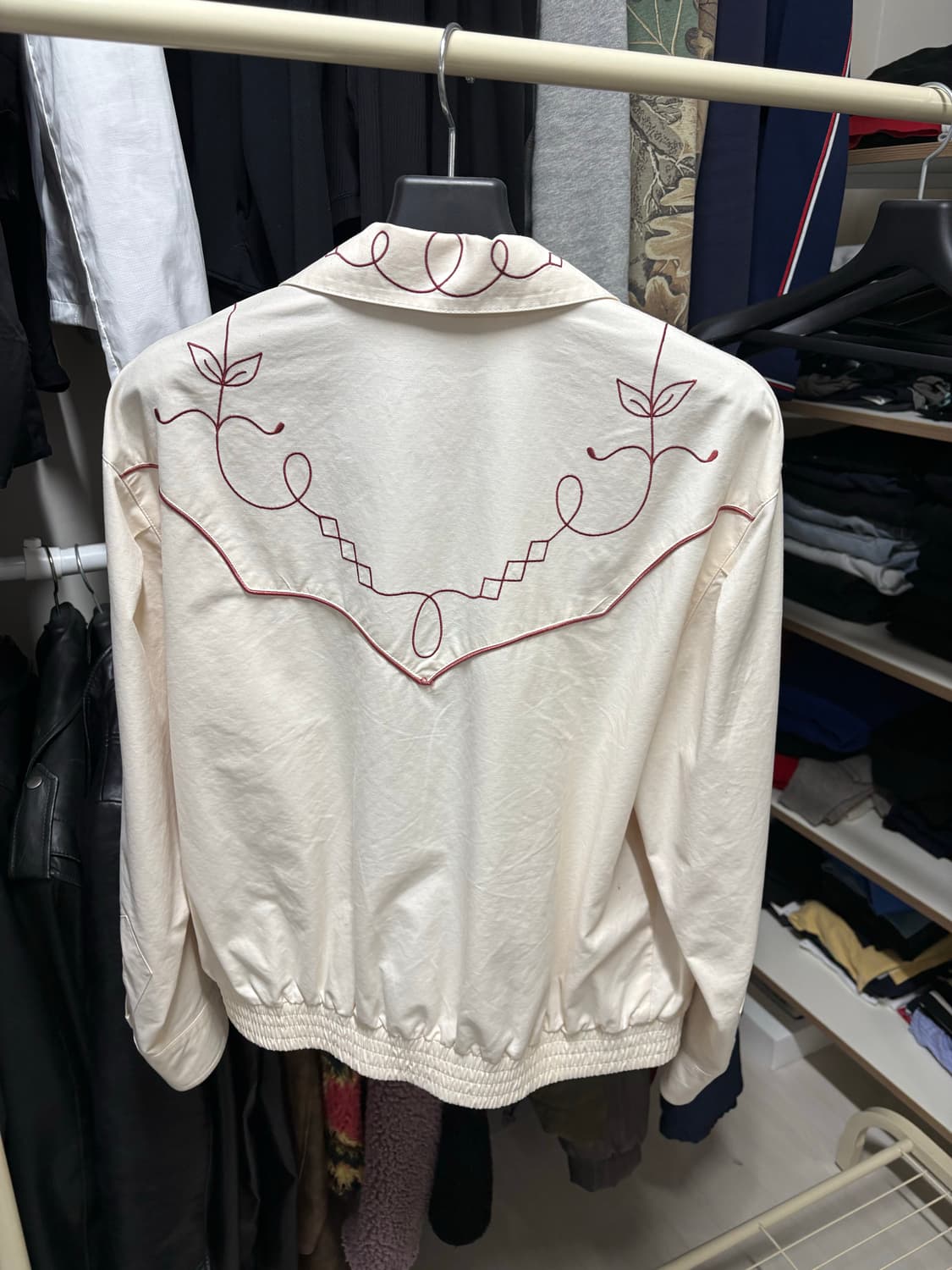 솔티페블 봄버재킷 상품이미지2