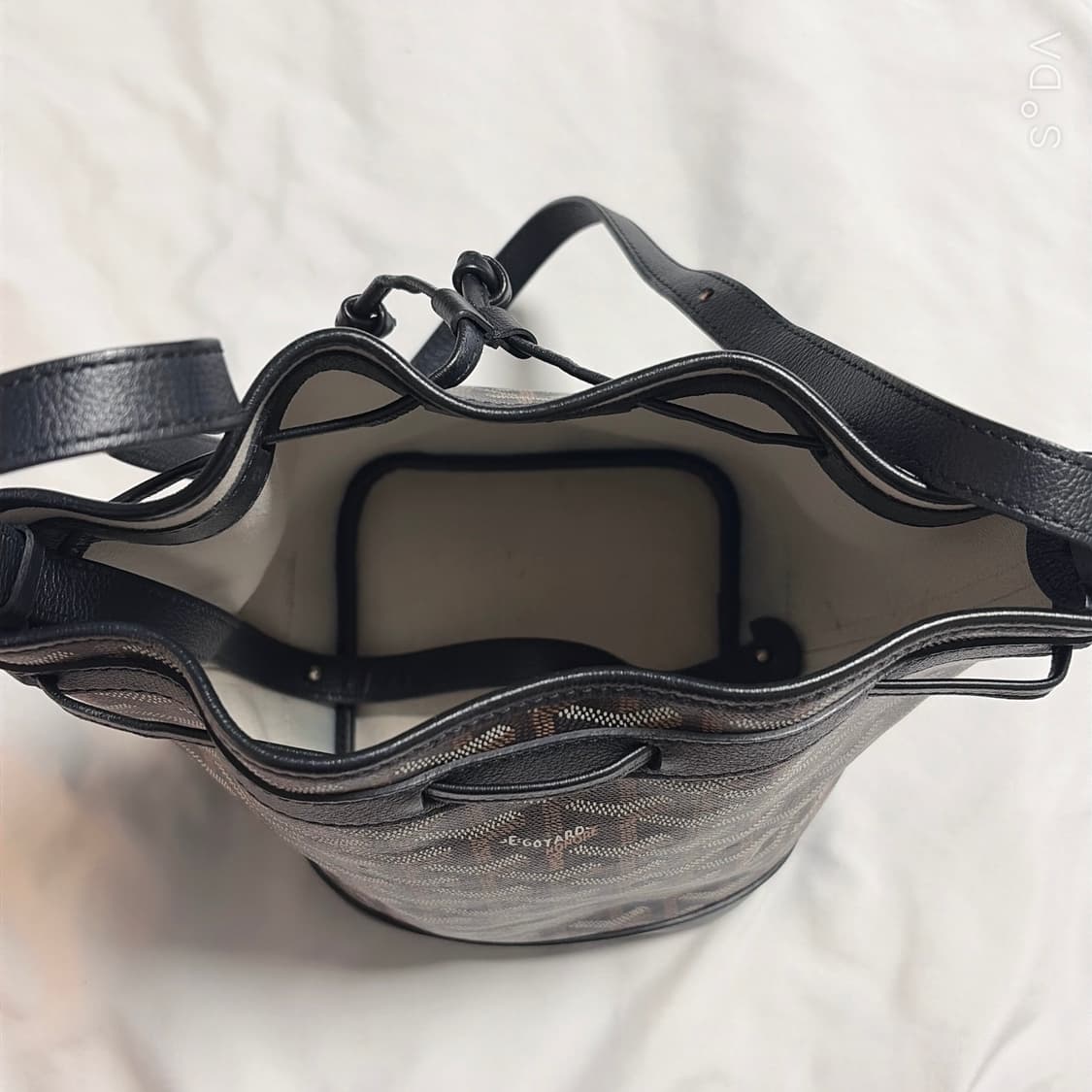 고야드 쁘띠 플로 버킷백 상품이미지6