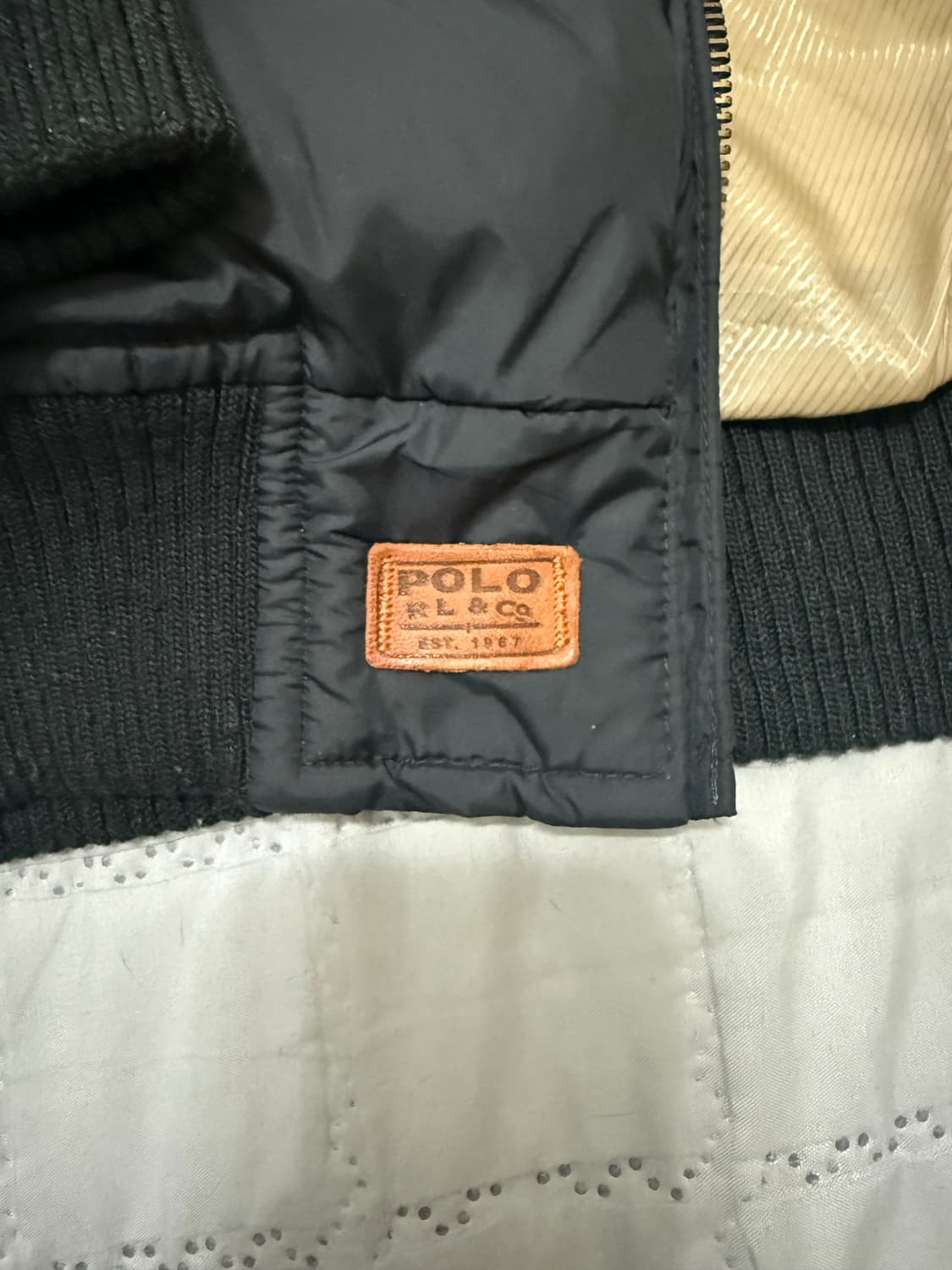 폴로 브리튼 스몰포니 패딩 블랙 M 상품이미지4