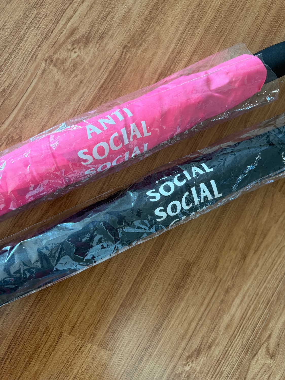 안티소셜클럽 장우산 핑크&블랙 새상품 상품이미지6