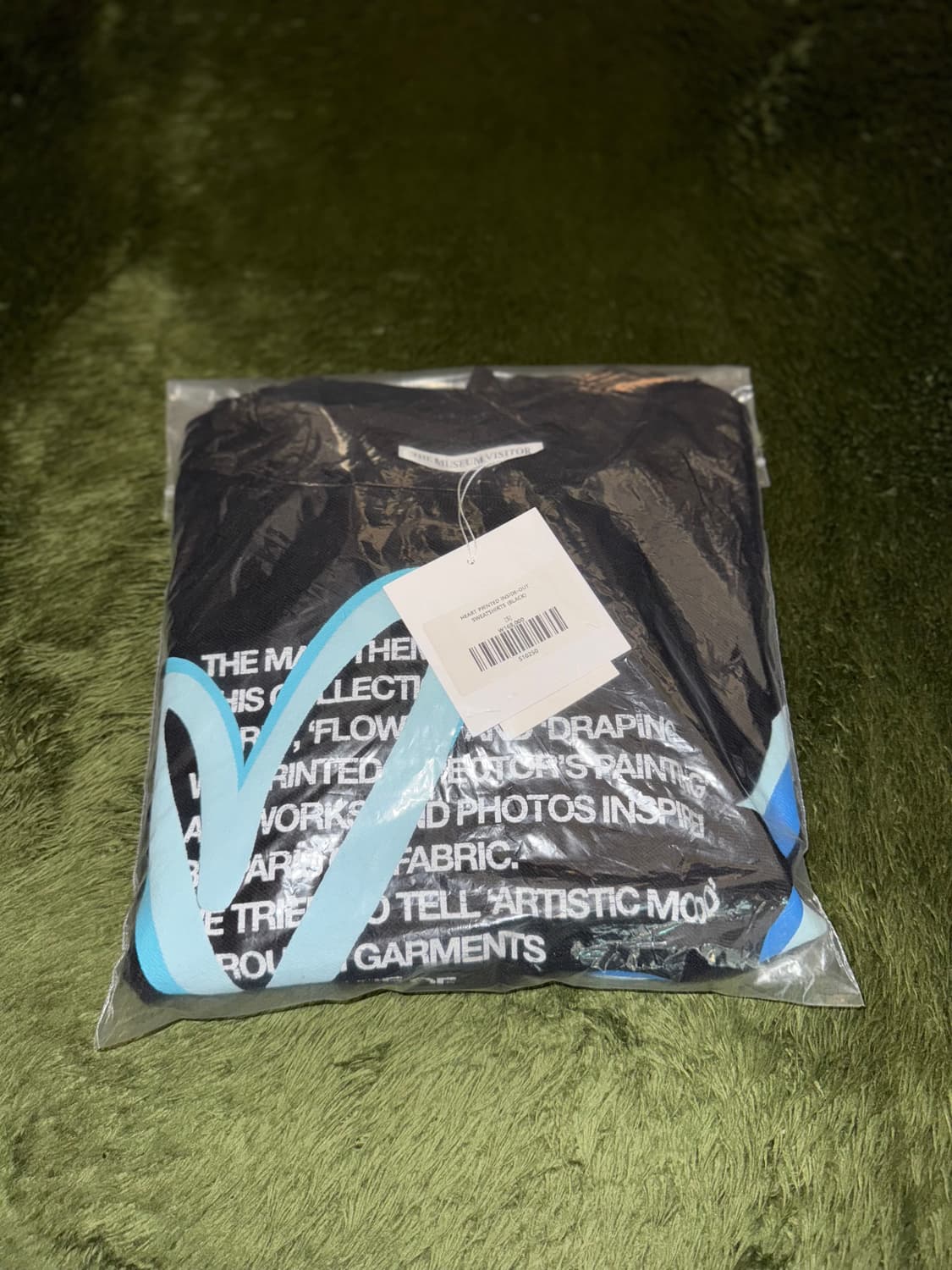 [S] 더뮤지엄비지터 하트 프린티드 인사이드 아웃 스웻셔츠 상품이미지10