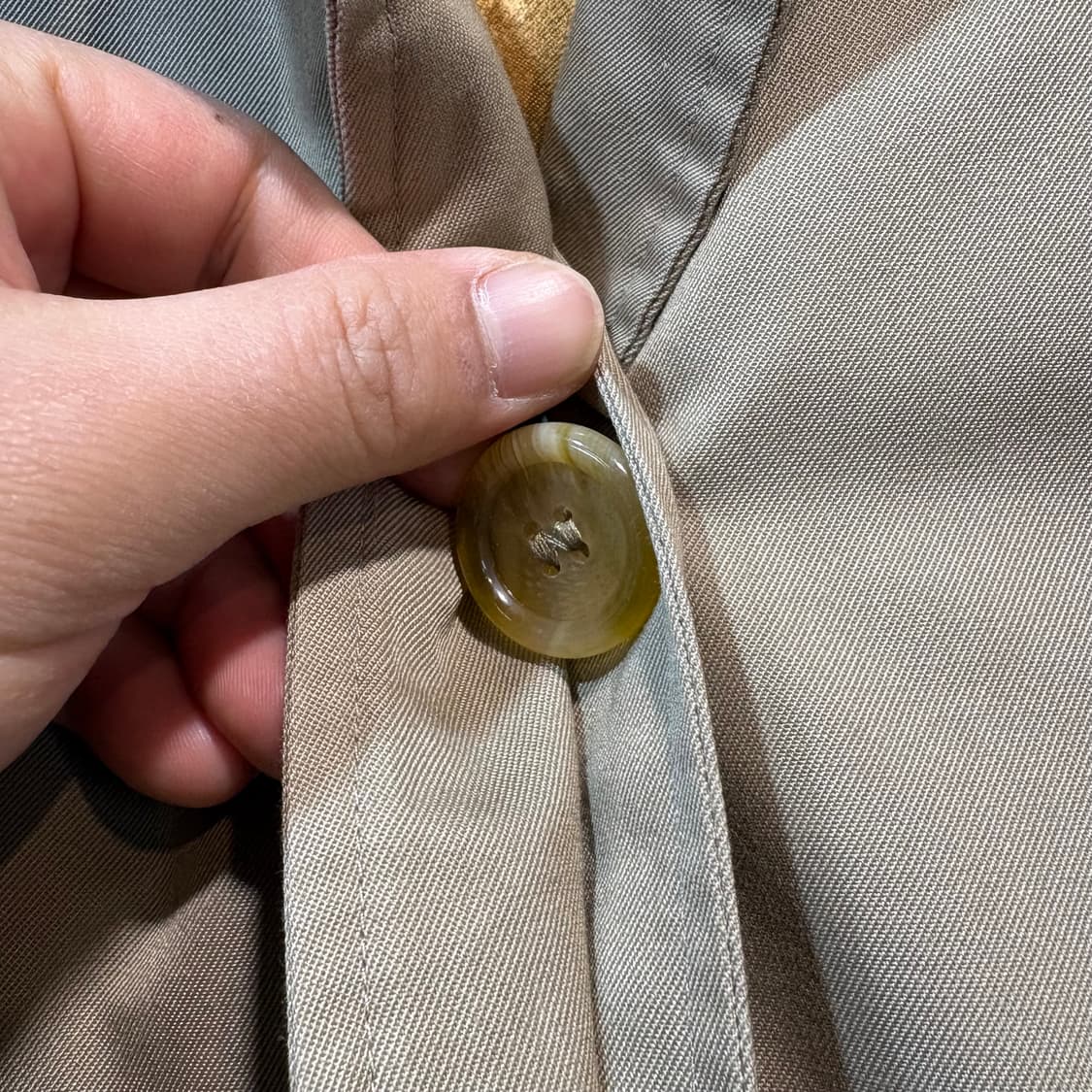 [12] BURBERRY 버버리 코듀로이 카라 베이지 트렌치 코트 상품이미지3