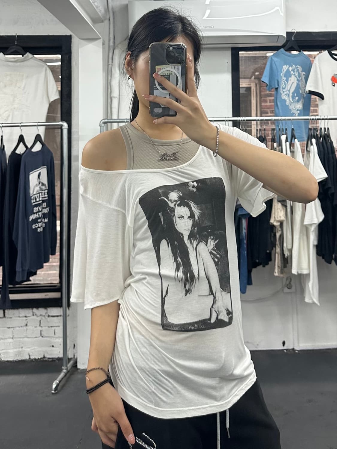 히스테릭 글래머 Amy Winehouse 티셔츠 상품이미지3