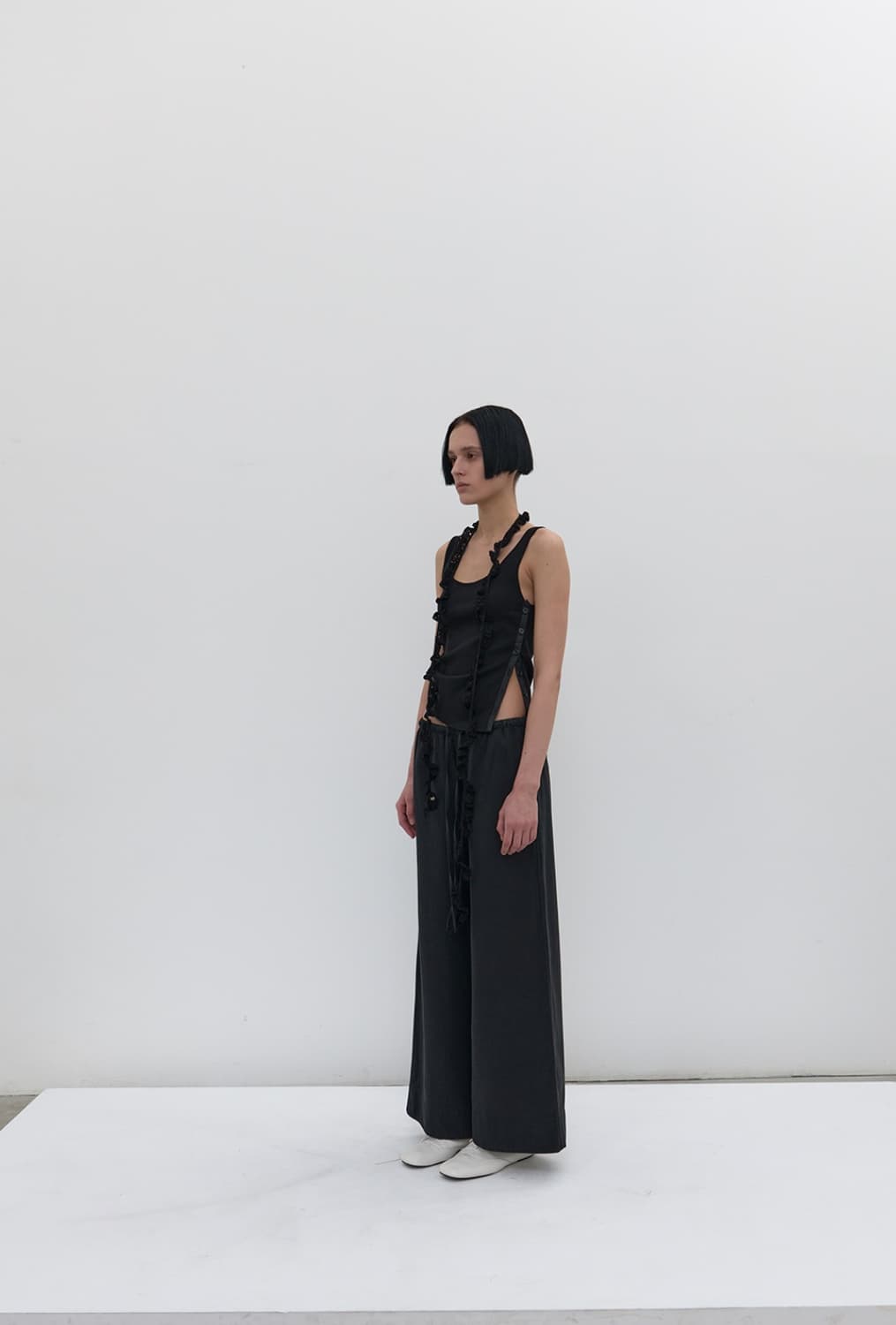 Nothingeverything SIDE-BUTTON DETAIL SLE 상품이미지1