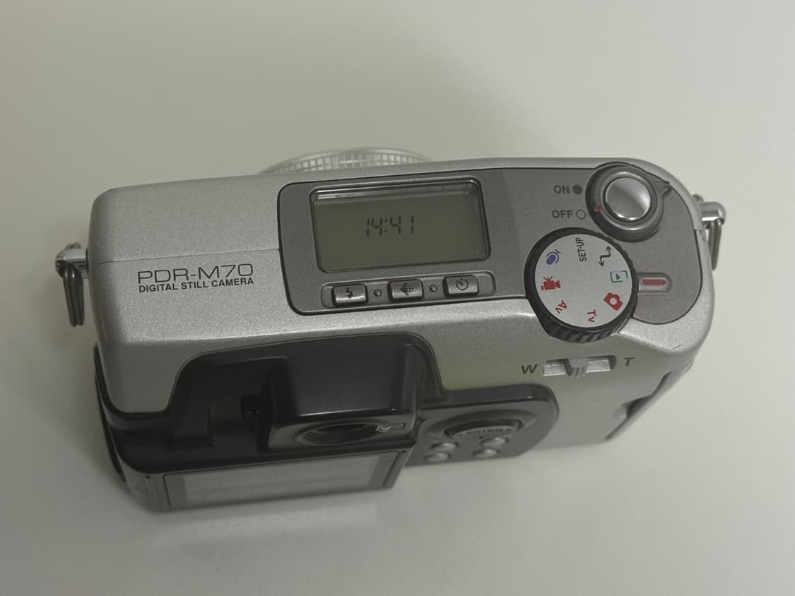 작례O)도시바 PDR-M70 디지털 카메라 상품이미지5