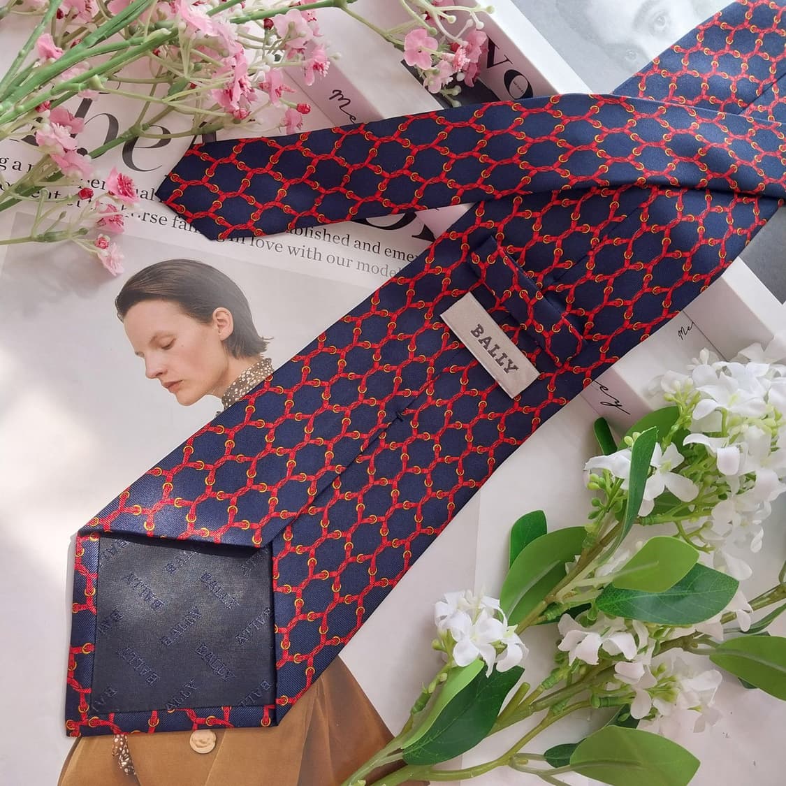 발리 실크 네이비 체인 패턴 넥타이 9.9cm A+등급 K2271 상품이미지5