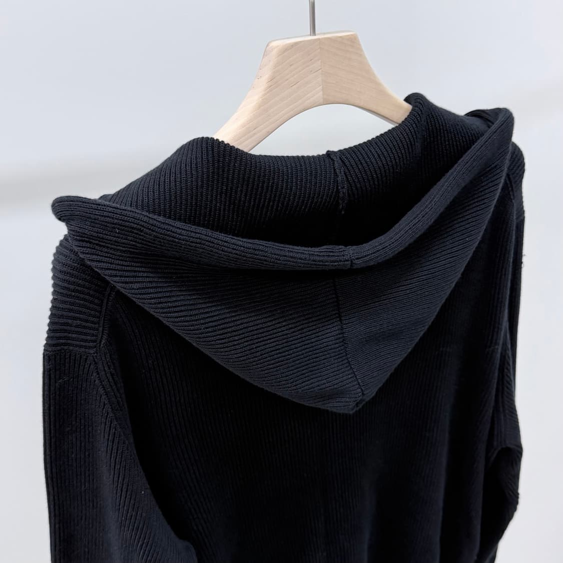 [S급/3XL] 브루넬로 쿠치넬리 니트 후드집업 블랙 상품이미지6