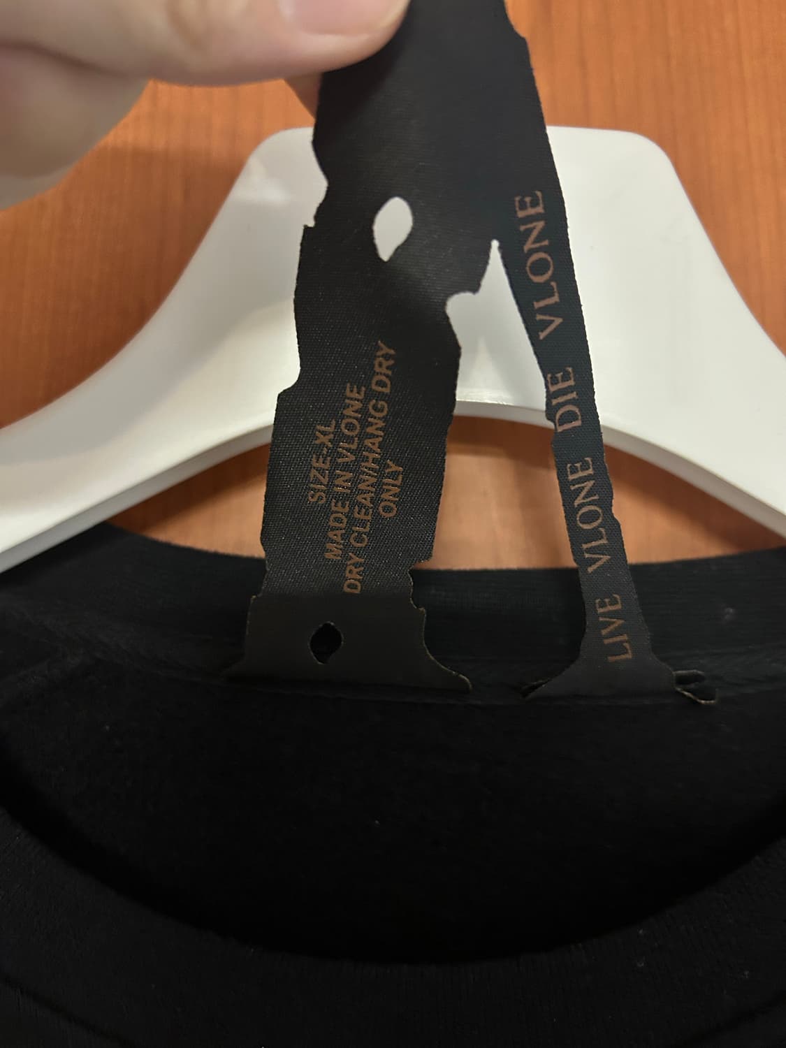 브이론 스마일리 스웻셔츠 상품이미지3