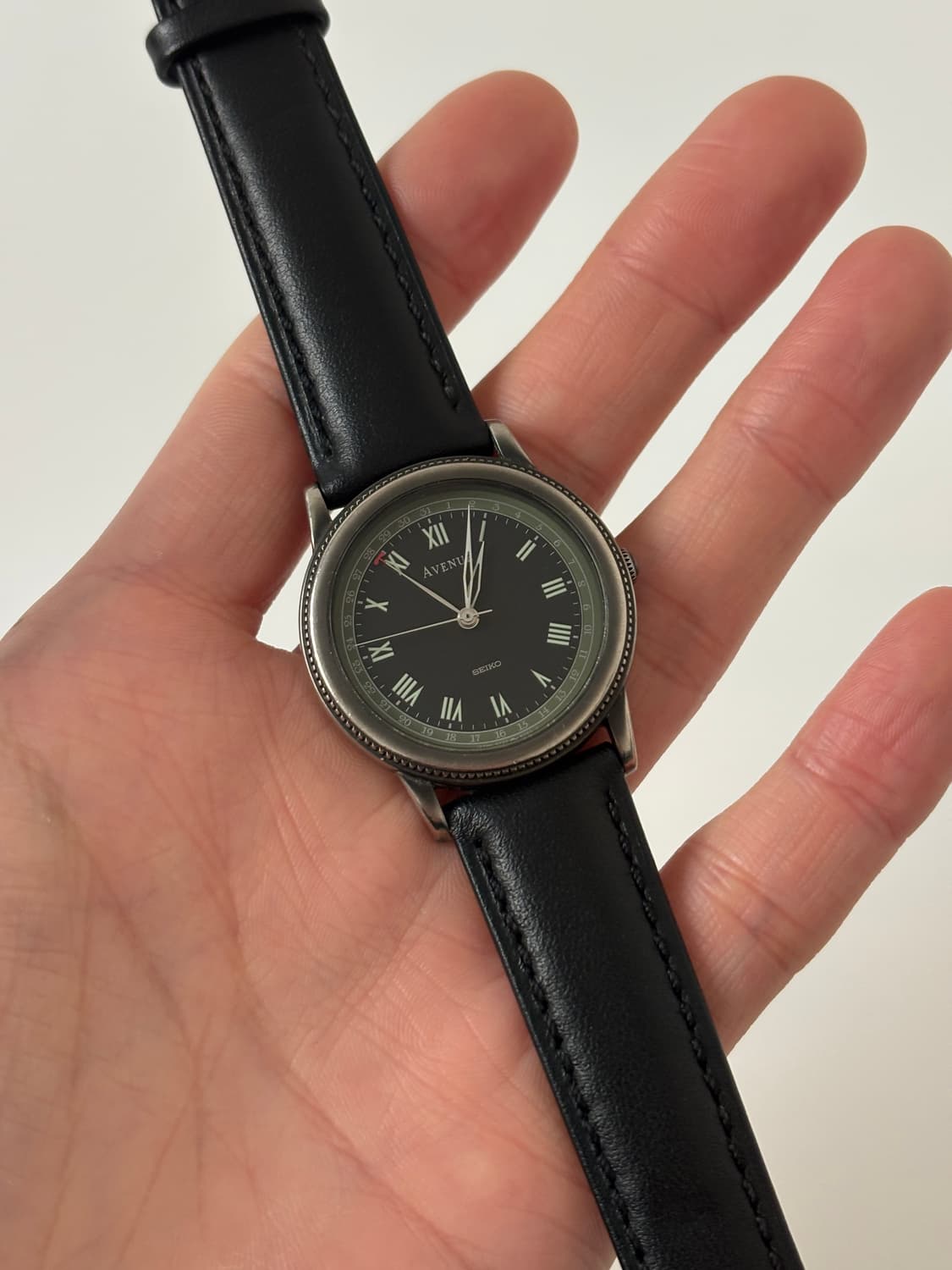 1990s Avenue Coin Bezel Black Quartz 상품이미지2