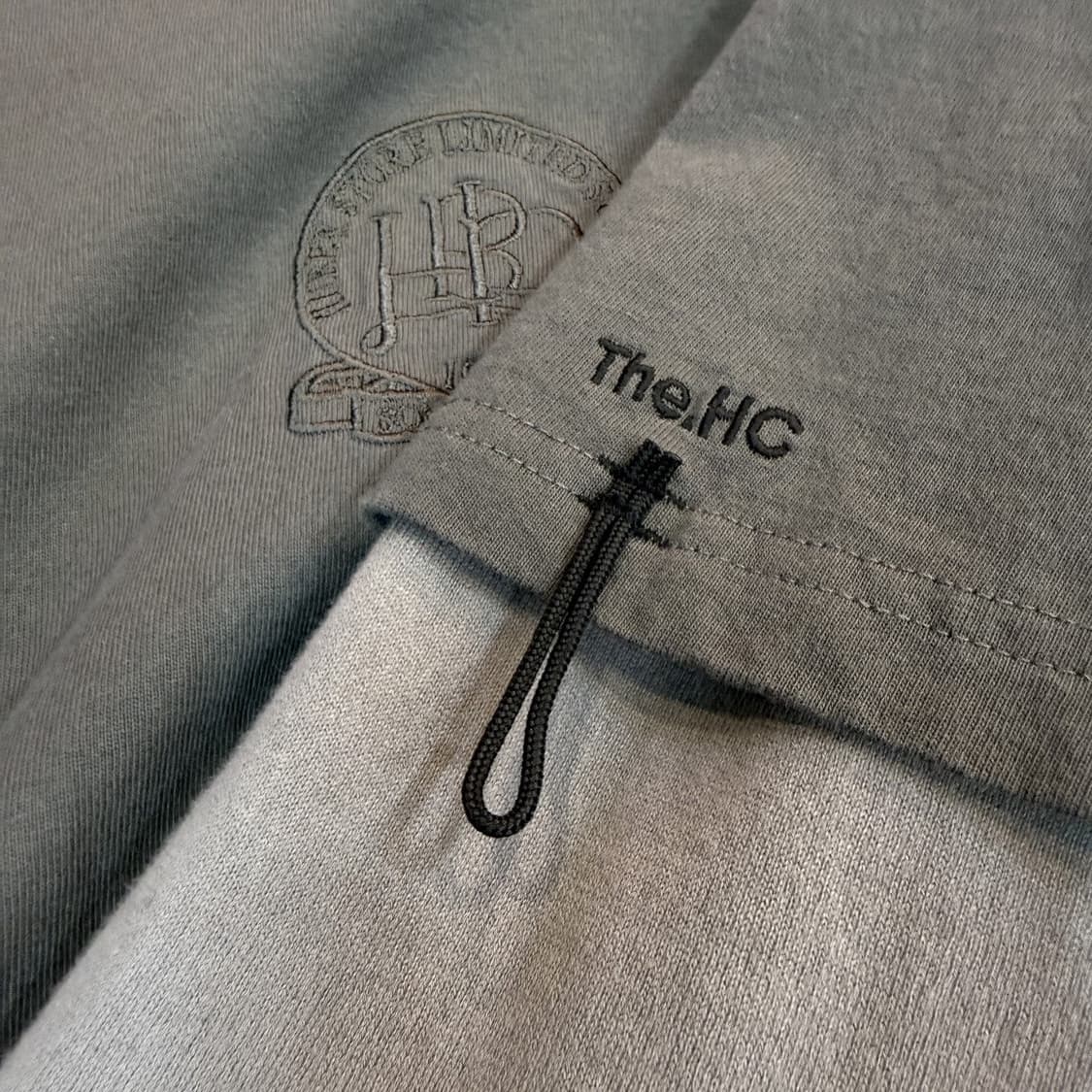 The Hermit Club In Out Fake Layered Top 상품이미지4