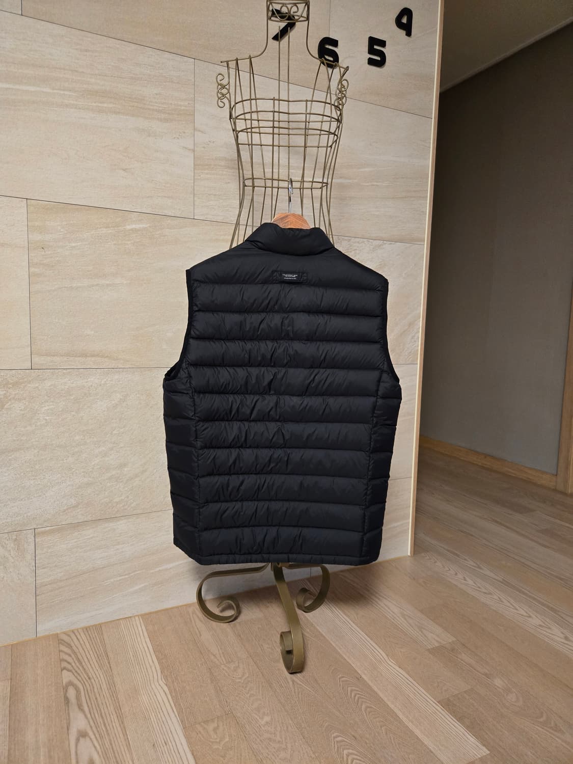 [105] 코오롱스포츠 남성 덕다운 패딩 조끼 상품이미지4