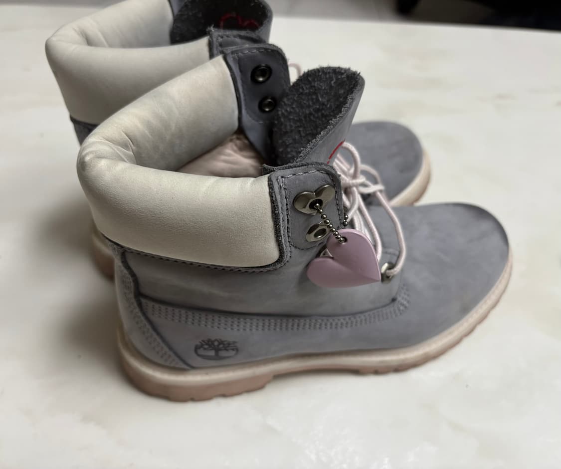 팀버랜드 6인치 워터프루프 그레이 하트 상품이미지3