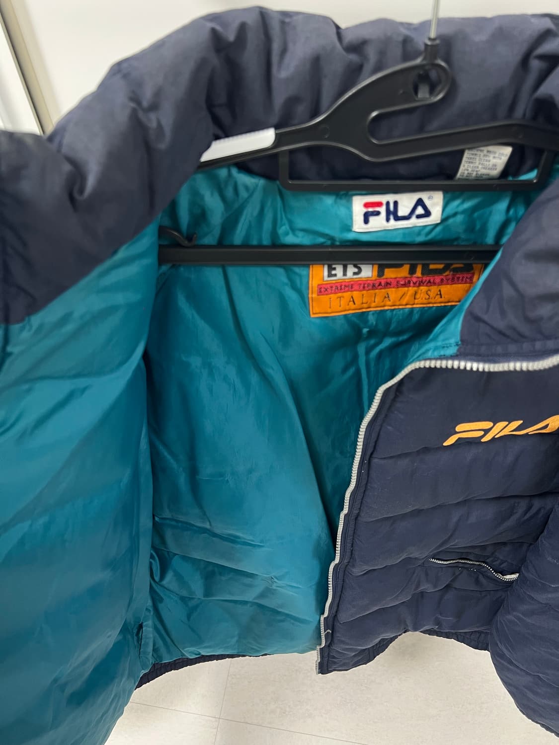 빈티지 필라 패딩 상품이미지3