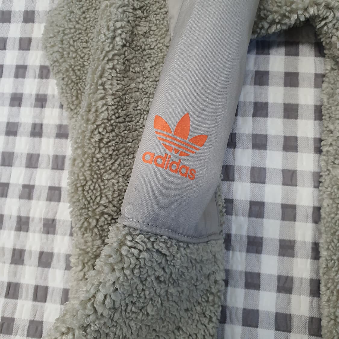 아디다스 오버핏 플리츠 집업자켓 남자95~100 상품이미지8