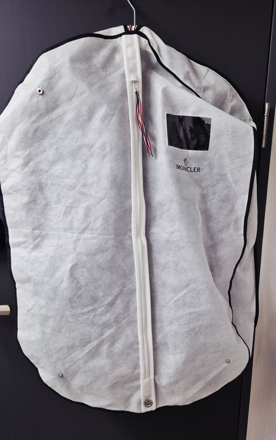 몽클레어 그레노블 패딩 상품이미지10